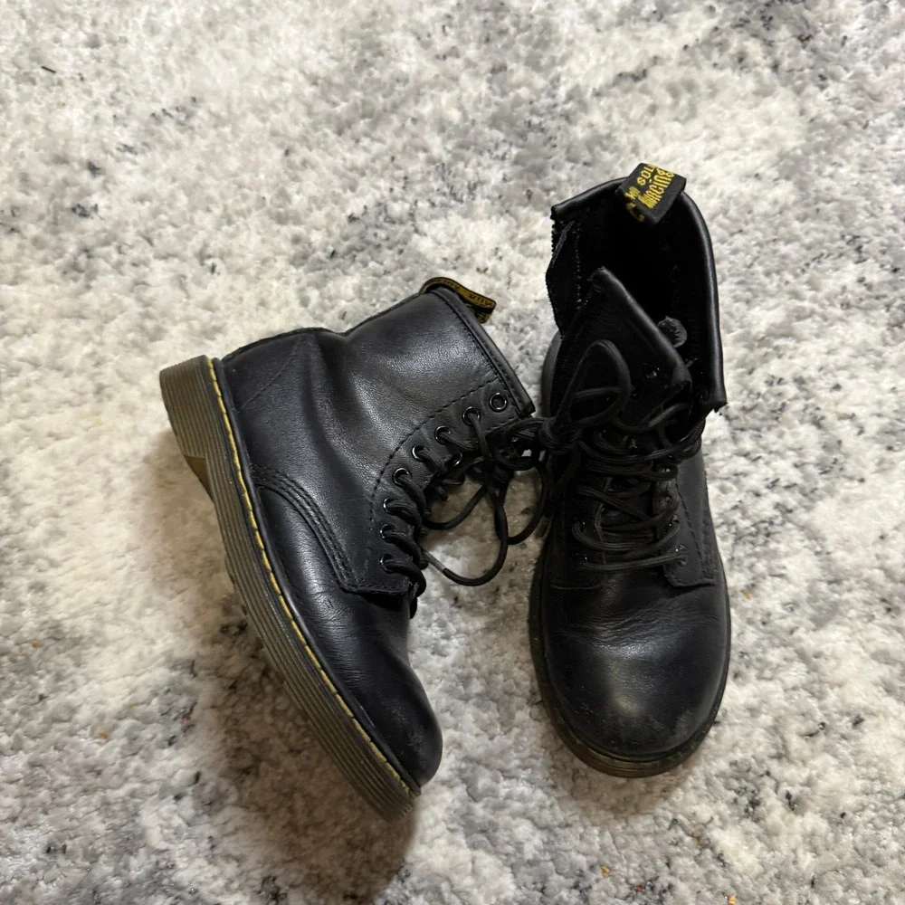 Dr. Martens Delaney Black Leather Lace Up Side Zip Combat Boots Kids US 11 AV004